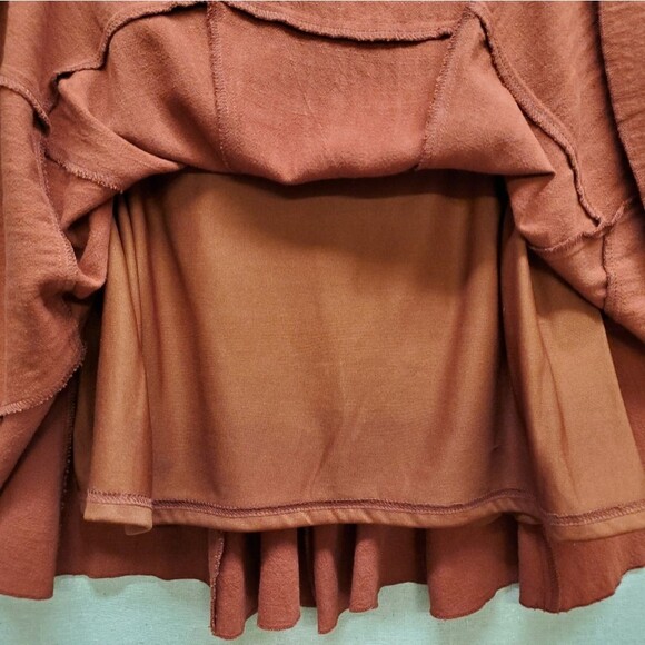 Loveriche Rust Burnt Orange Pleated Mini Skirt with Lining in size L - Picture 2 of 9